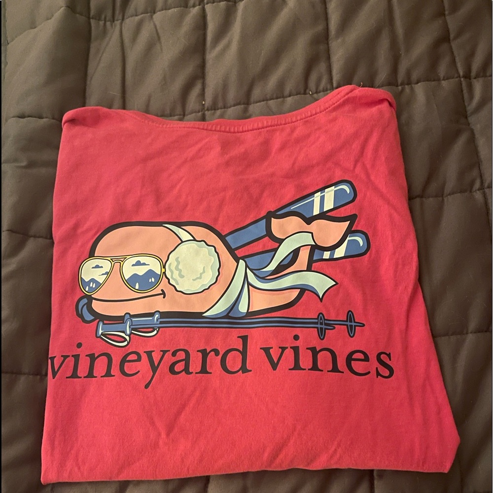Vineyard Vines long sleeve women’s skiing T-shirt